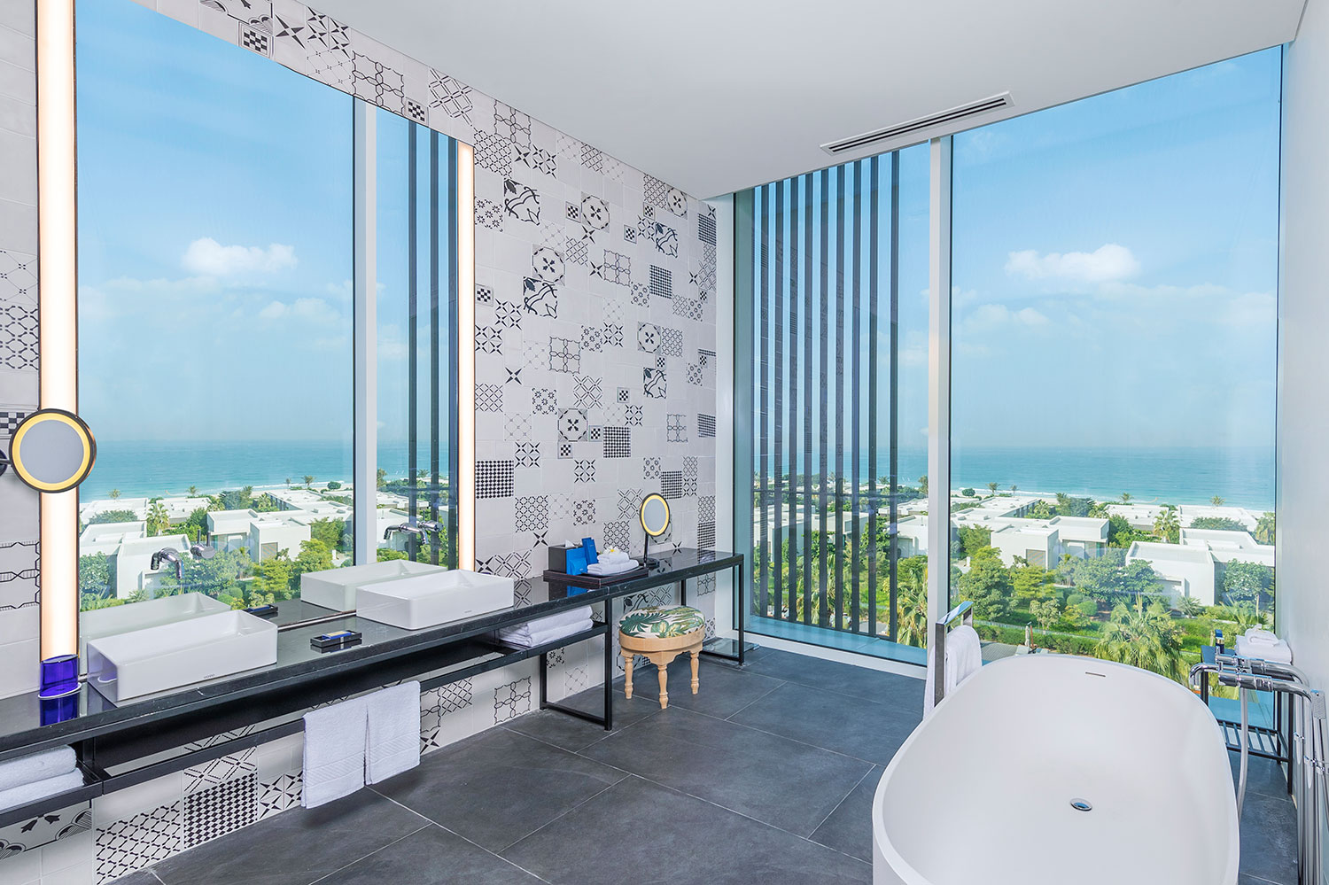 Bathroom,-Kohinoor-Suite-with-Private-Terrace---The-Oberoi-Beach-Resort,-Al-Zorah-(1)